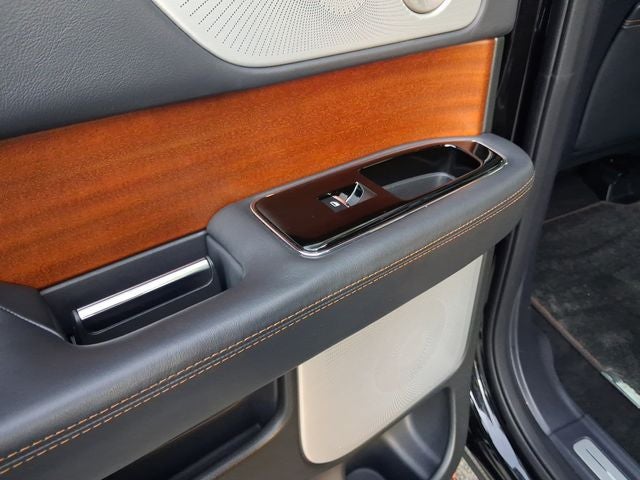 2023 Lincoln Navigator Black Label