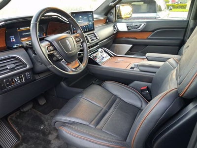 2023 Lincoln Navigator Black Label