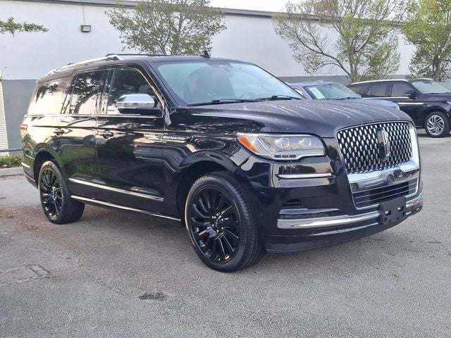 2023 Lincoln Navigator Black Label