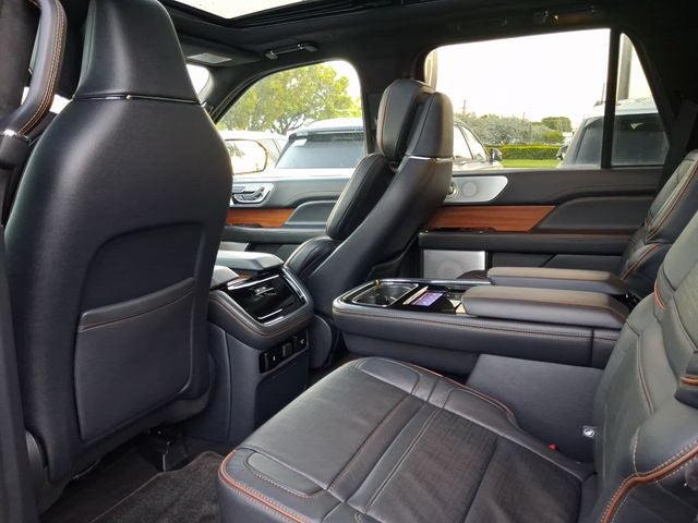 2023 Lincoln Navigator Black Label