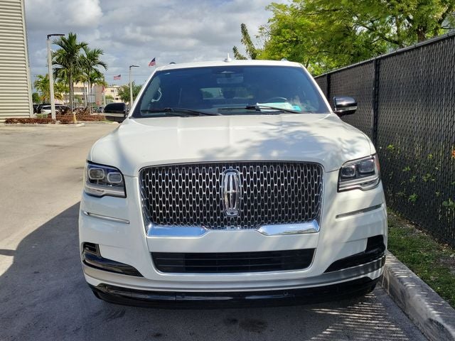 2023 Lincoln Navigator L Reserve