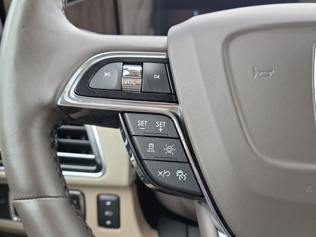 2022 Lincoln Navigator L Reserve
