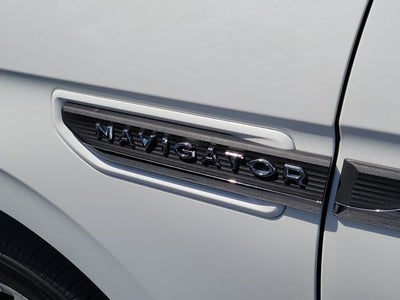 2022 Lincoln Navigator L Reserve