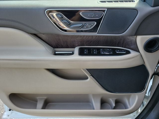 2022 Lincoln Navigator L Reserve