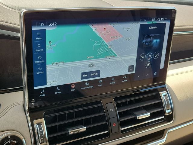 2022 Lincoln Navigator L Reserve
