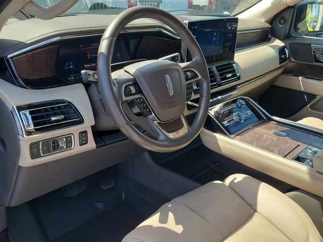 2022 Lincoln Navigator L Reserve