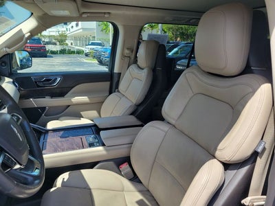 2022 Lincoln Navigator L Reserve