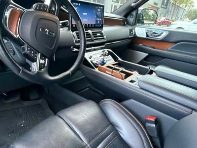 2024 Lincoln Navigator L Black Label