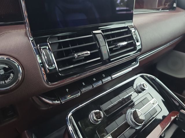 2018 Lincoln Navigator L Black Label