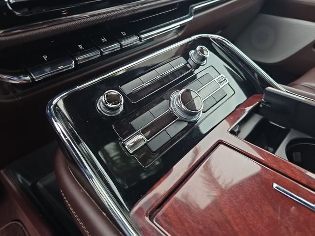 2018 Lincoln Navigator L Black Label