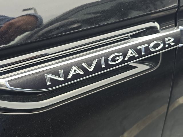 2018 Lincoln Navigator L Black Label