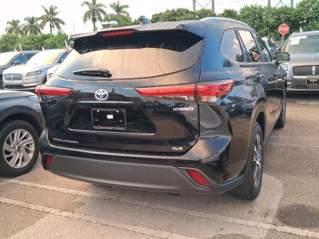 2023 Toyota Highlander Hybrid XLE