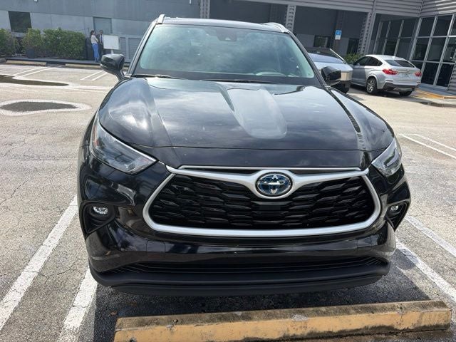 2023 Toyota Highlander Hybrid XLE