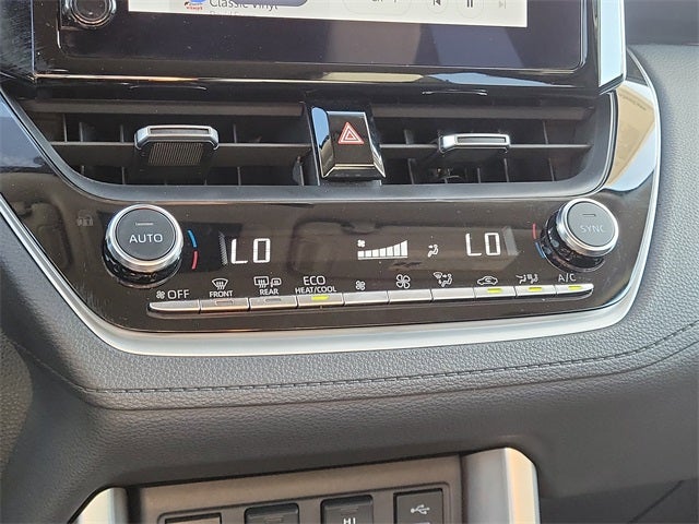 2023 Toyota Corolla Cross XLE