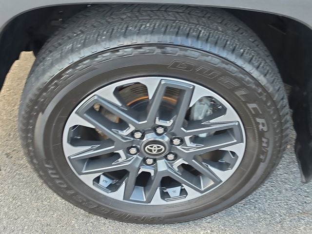 2025 Toyota Sequoia SR5