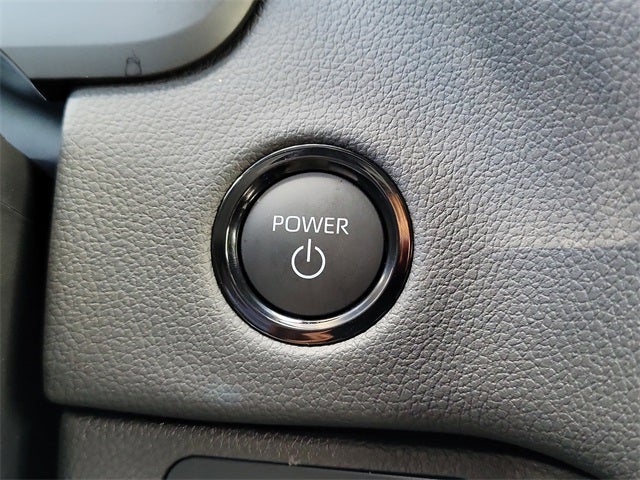 2025 Toyota Sequoia SR5