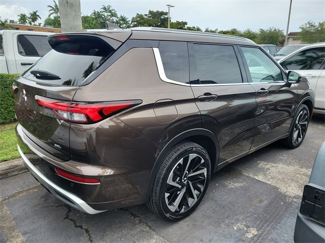 2022 Mitsubishi Outlander SEL