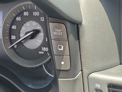 2016 INFINITI Q70 3.7