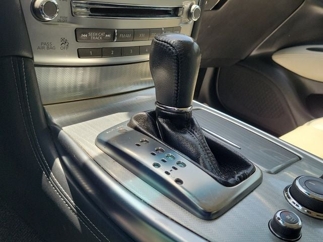 2016 INFINITI Q70 3.7