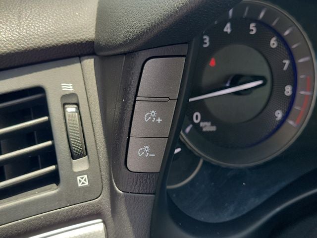 2016 INFINITI Q70 3.7