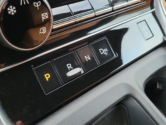 2025 Nissan Armada SL