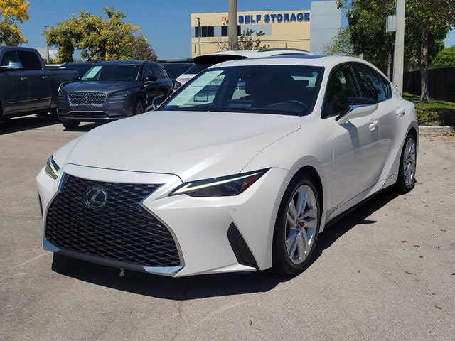 2021 Lexus IS 300