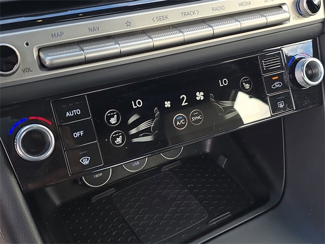 2024 Genesis G70 2.5T