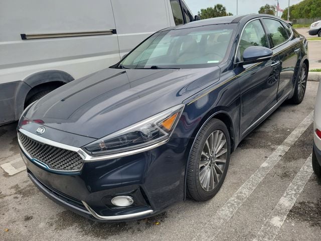 2017 Kia Cadenza Premium
