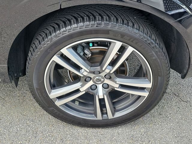 2018 Volvo XC60 T5 Momentum