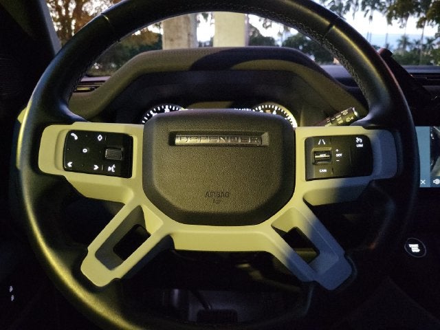 2023 Land Rover Defender 90 S