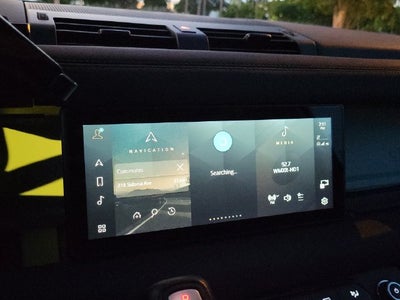 2023 Land Rover Defender 90 S