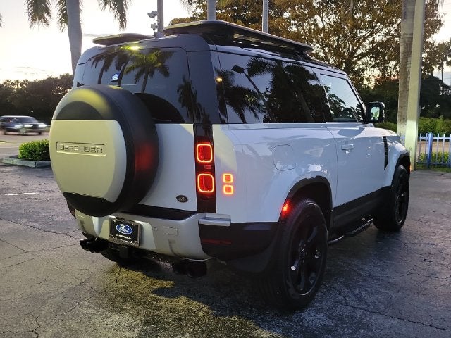 2023 Land Rover Defender 90 S
