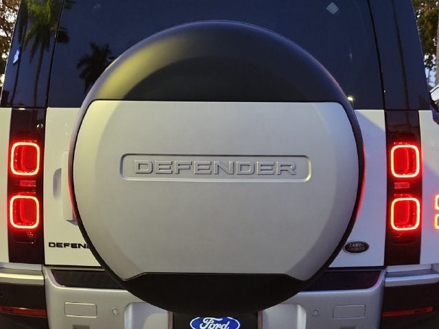 2023 Land Rover Defender 90 S