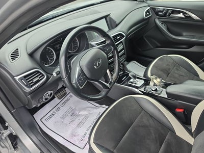 2019 INFINITI QX30 Sport