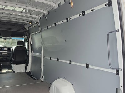 2025 Mercedes-Benz Sprinter 2500 Cargo 170 WB High Roof
