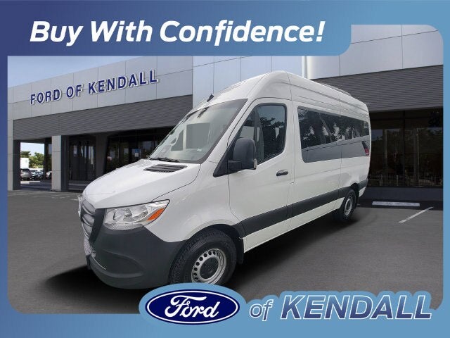 2025 Mercedes-Benz Sprinter 2500 Passenger 144 WB