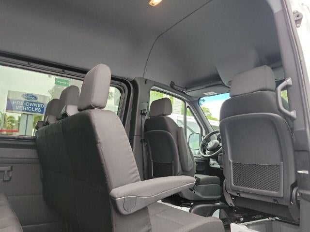 2025 Mercedes-Benz Sprinter 2500 Passenger 170 WB High Roof