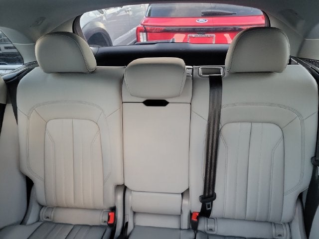 2025 Audi Q5 40 Premium quattro