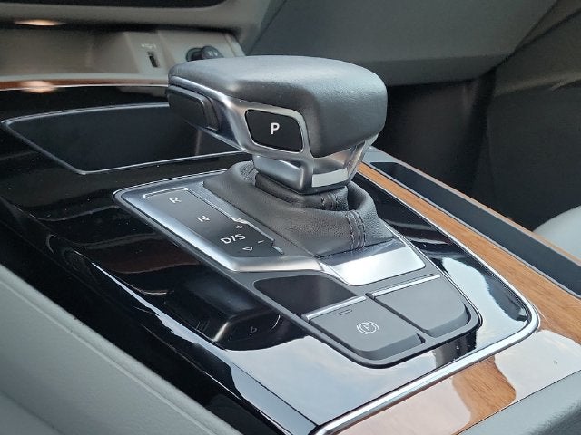 2025 Audi Q5 40 Premium quattro