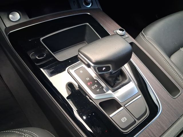 2022 Audi Q5 45 S line Premium quattro