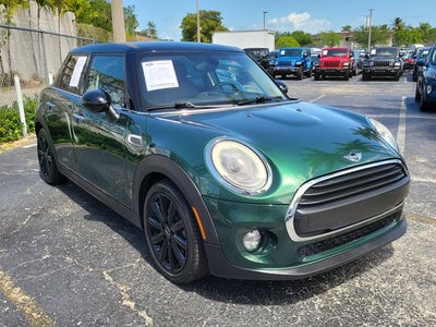 2017 MINI Cooper Base