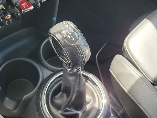 2017 MINI Cooper Base