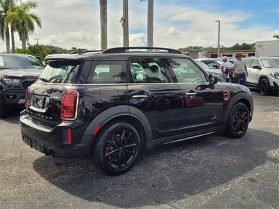 2022 MINI John Cooper Works Countryman Base
