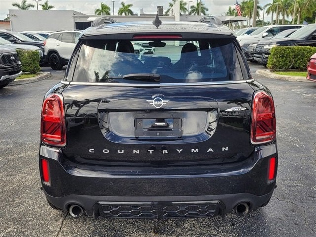 2022 MINI John Cooper Works Countryman Base