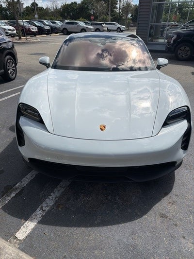 2022 Porsche Taycan GTS