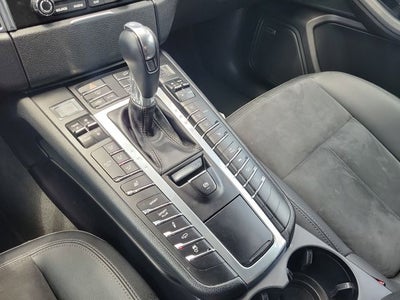 2018 Porsche Macan Sport Edition